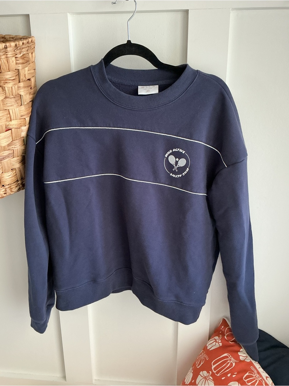 Wild Active Navy Crewneck Sweatshirt - Women's Pullover
